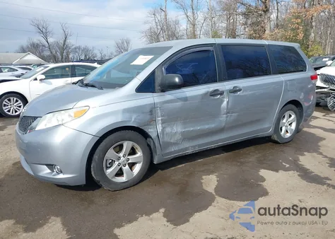 2014 Toyota Sienna L V6 7 Passenger z USA, uszkodzony, nr VIN 5TDZK3DC4ES443621